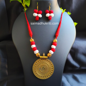 Red Cotton Bead Golden Necklace