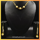 Pearl & Lorial Choker
