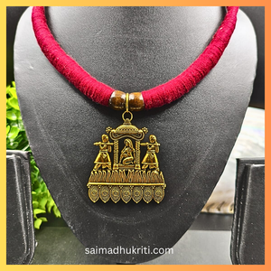 Red Cotton Hasli with Pendent