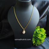 Shell Pendent Chain