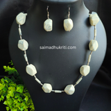 Howlite Semi-precious stone