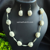 Howlite Semi-precious stone
