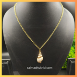 Golden Shell Pendent Necklace