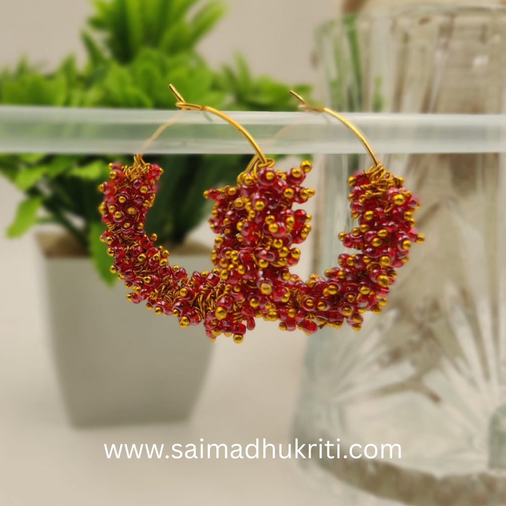 Red Lorial Hoops
