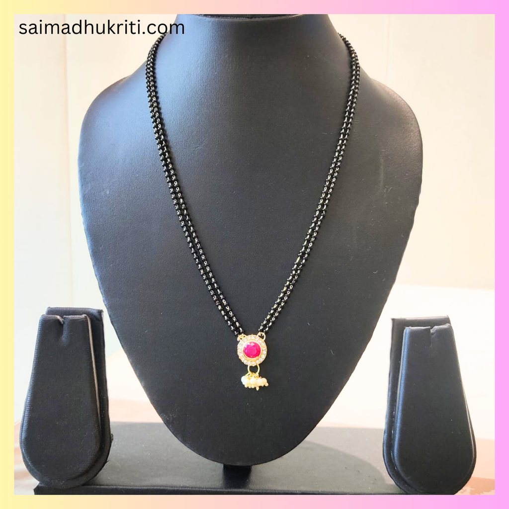 Red Kundan pendent mangalsutra