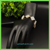 Shell Pearl Bracelet